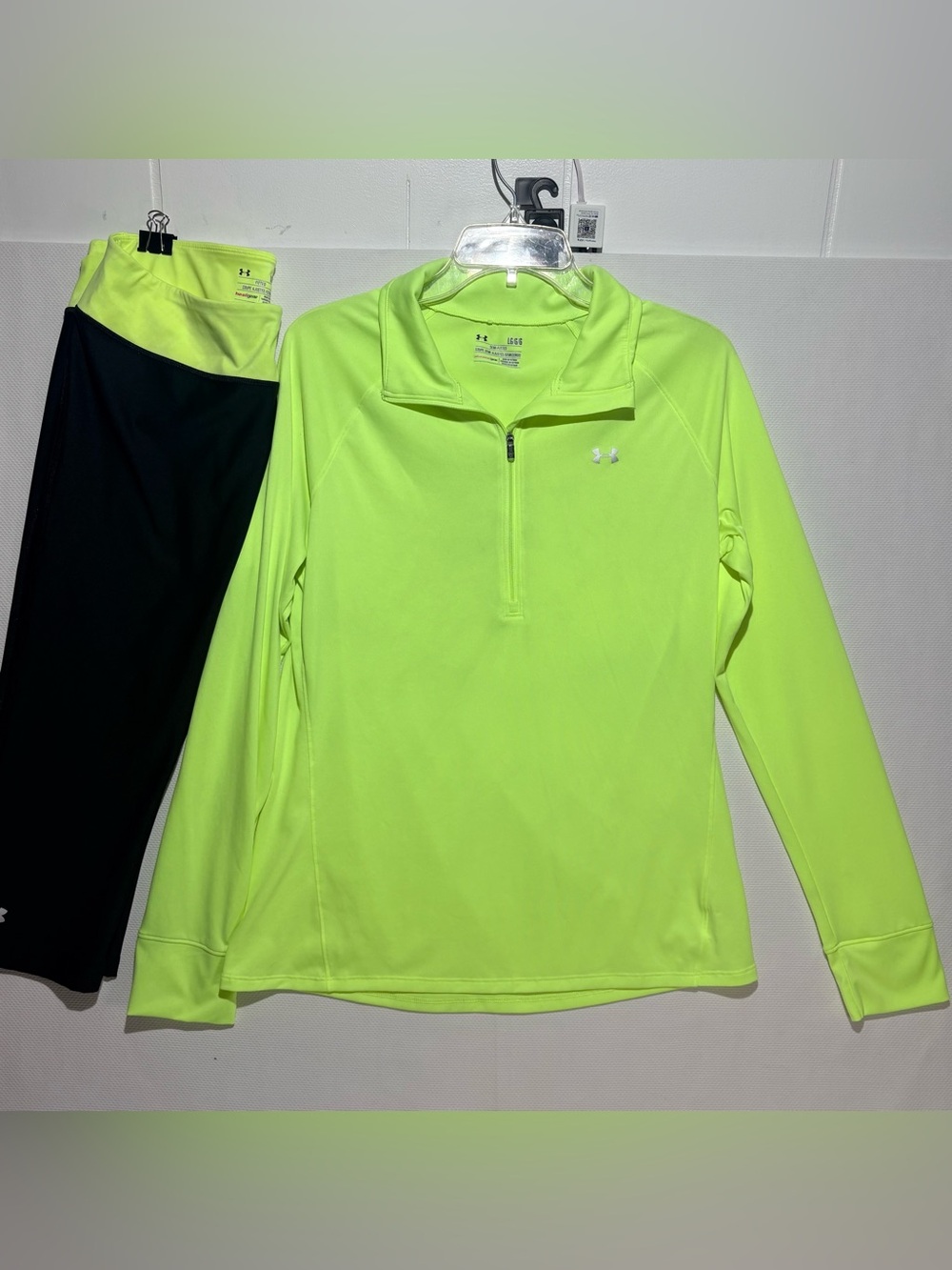 Under Armour Neon Yellow 1/4 Zip Performance Pullover and crop leggings